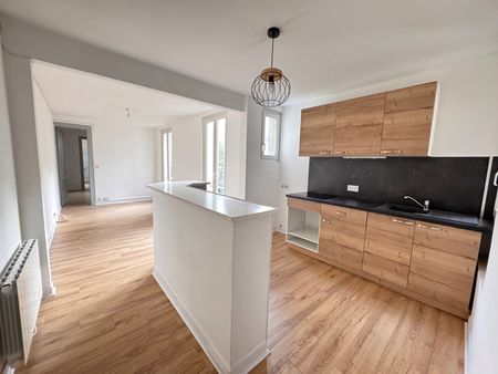 Location Appartement 3 pièces 56m² - Photo 2