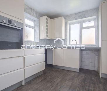 2 bedroom maisonette to rent - Photo 4