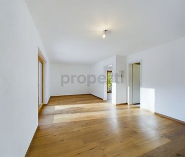 Moderne 2.5-Zimmer-Wohnung in ruhiger Lage mit vielseitigem Freizei... - Foto 1