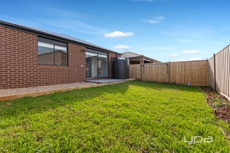 4 Pampas Street, Rockbank - Photo 5