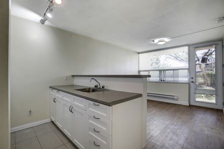 Valleyview Apartments - Photo 4