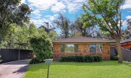 “FAMILY HOME!” - Photo 3