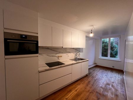 APPARTEMENT MET 2 SLAAPKAMERS IN CENTRUM IEPER - Foto 5