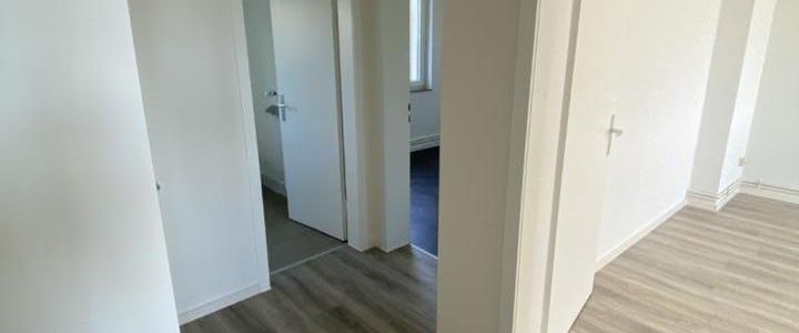 Gemütliche 2-Raumwohnung mit Balkon - In Renovierung - Photo 1