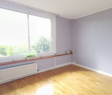 Location Maison 4 pièces 99m² GRAVIGNY 27930 - Photo 1