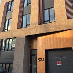 Magnifique et lumineux 4 1/2 quartier St-Sauveur - Photo 2