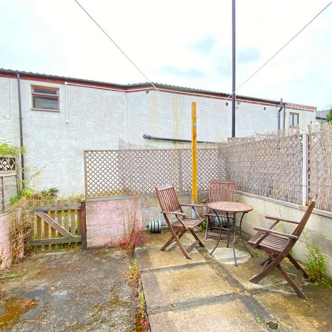Chatsworth Road, Harrogate, HG1 5HX - Photo 1