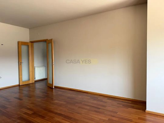 Apartment T2 in Barcelos, Vila Boa e Vila Frescainha (São Martinho e São Pedro), Barcelos - Photo 1
