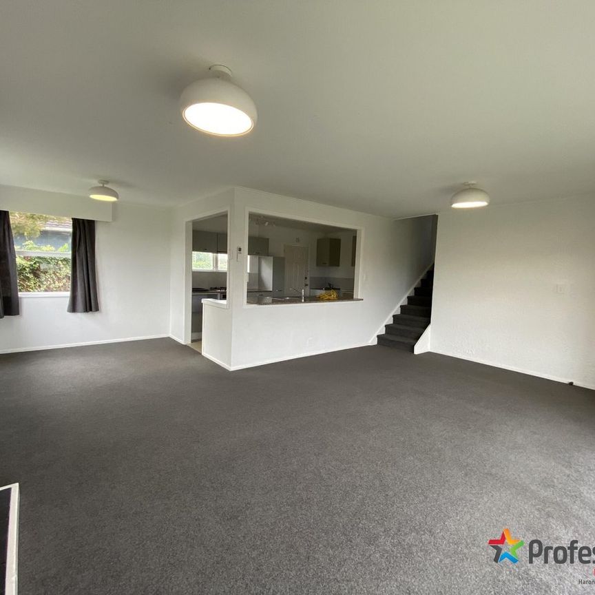 119 Edgewater Drive, Pakuranga, Manukau City - Photo 1