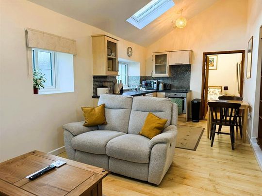 1 bedroom apartment to rent - Photo 1