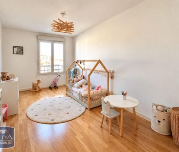 Location Appartement 3 pièces 69m² VILLEURBANNE 69100 - Photo 3
