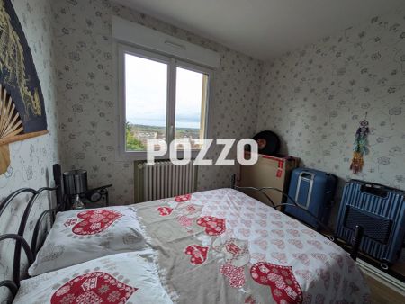 Appartement T4 en location à VIRE NORMANDIE (14) - Photo 2