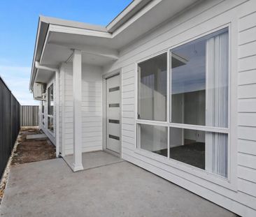 Spacious & Modern Granny Flat in Growing Wilton - Photo 6