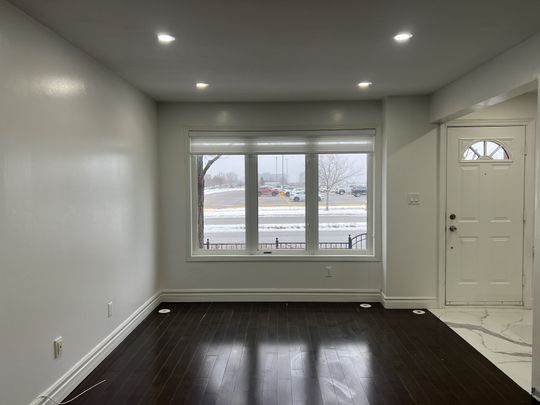 For Lease - 29 Rosebank Drive Unit# 807, Toronto, Ontario - Photo 1