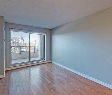 For Lease - 18 Harding Boulevard Unit# 323, Richmond Hill, Ontario - Photo 4