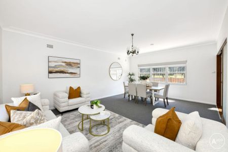 Parkside 3 Bedroom Family Home - Photo 2