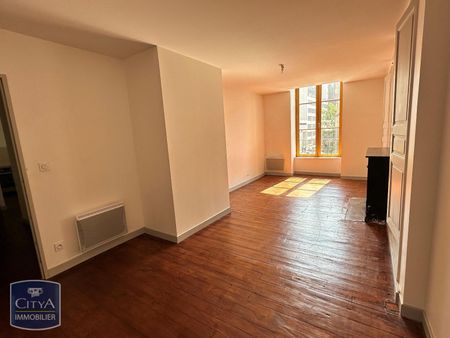Location Appartement 3 pièces 76m² CLERMONT FERRAND 63000 - Photo 2