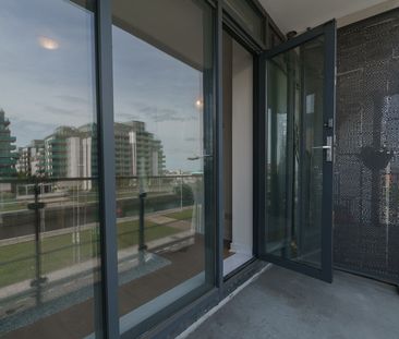 Scarriff House, Custom House Square, IFSC, Dublin 1, D01 YN24 - Photo 6