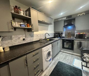 2 bedroom apartment to rent - Photo 6