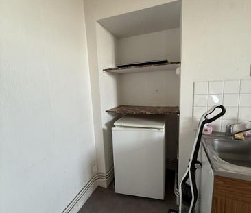 Location Appartement 1 pièce 25m² ANGERS 49100 - Photo 1