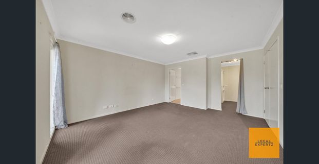 Beautifully presented home in most sought-after neighbourhoods - Photo 1