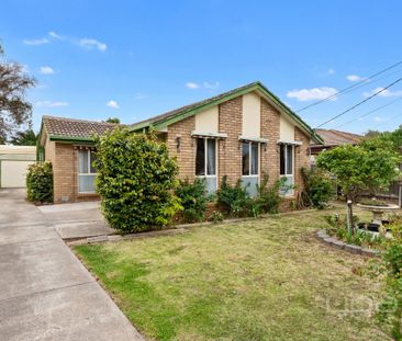 26 Clowes Street, Melton South - Photo 5