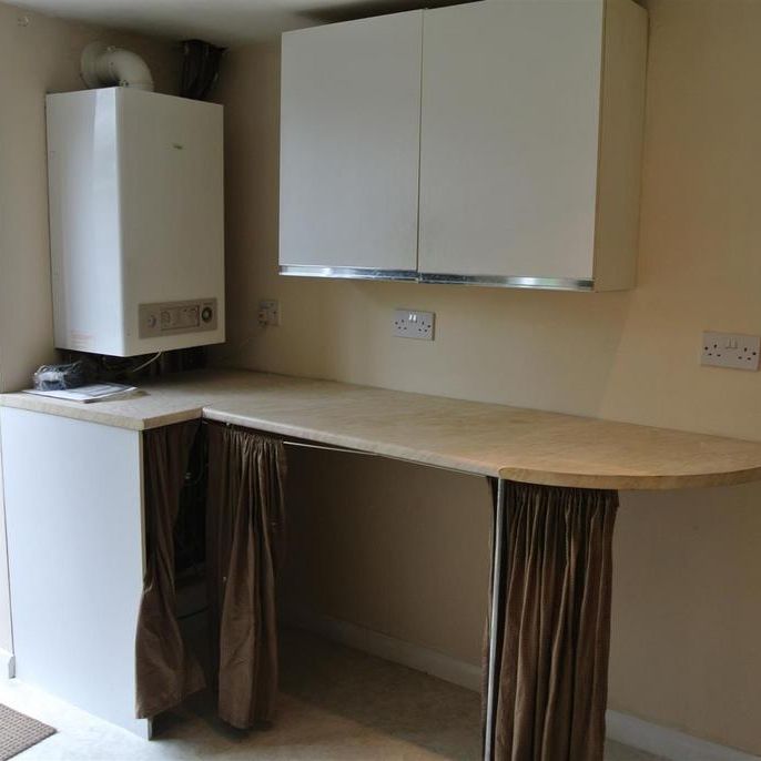 2 bedroom semi-detached house to rent - Photo 1