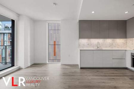 Condo in Vancouver East Side, BC - Photo 3