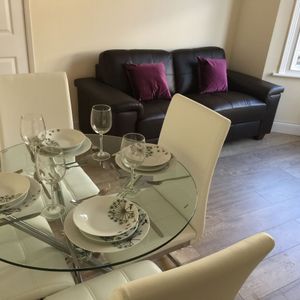 Double Room- Popular Location - Photo 2