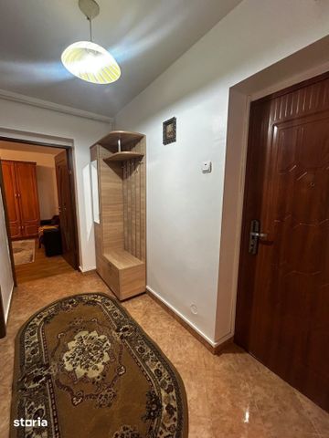 Apartament 2 camere decomandate, 9 Mai - Fotografie 4