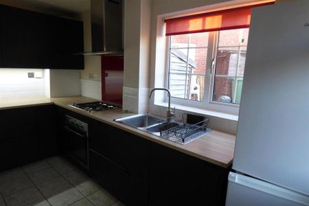 2 bedroom property to rent - Photo 5