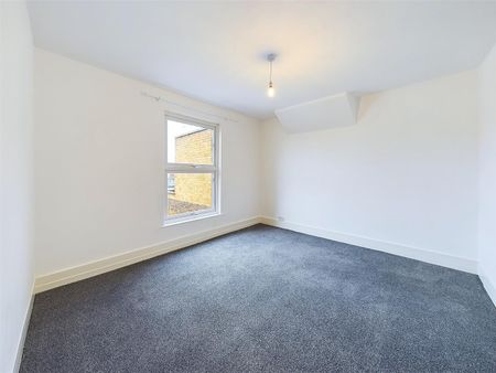 Broad Street, Teddington, TW11 - Photo 4