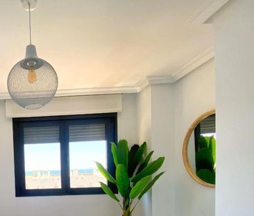 Luxury penthouse for rent in Estepona, Spain - Photo 2