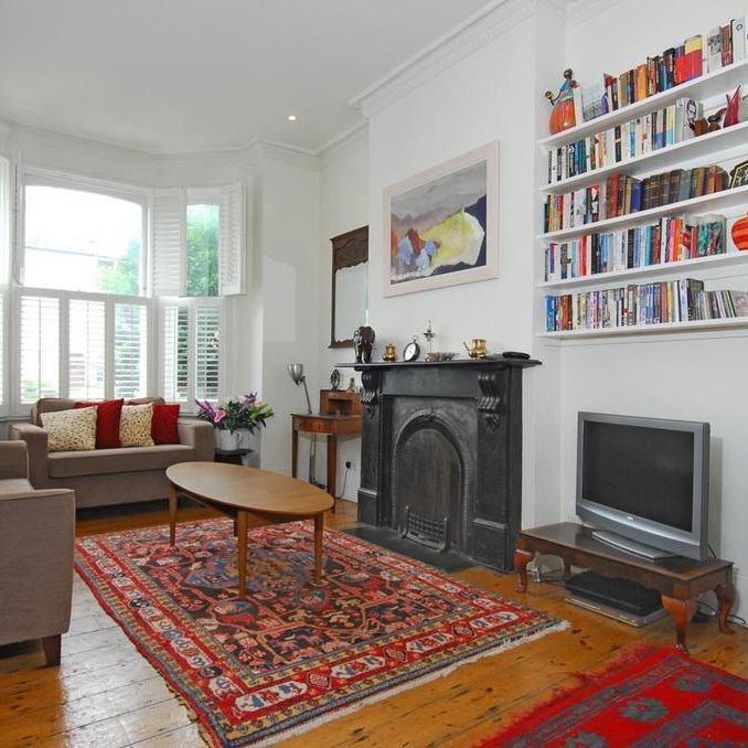 4 bedroom house to rent - Photo 1