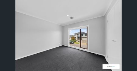 4-Bedroom Living with Modern Comforts! - Photo 4