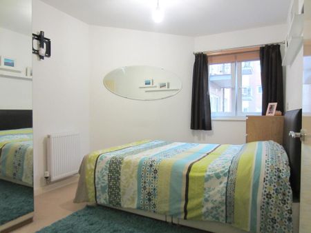 2 bedroom apartment to rent - Photo 3