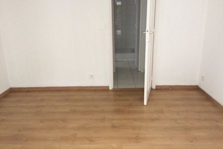 2 pieces en rez-de-jardin de 48 m2 avec terrasse et jardin - Photo 2