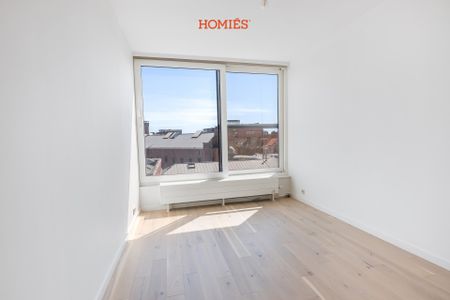 Volledig gerenoveerd appartement nabij het station - Foto 4