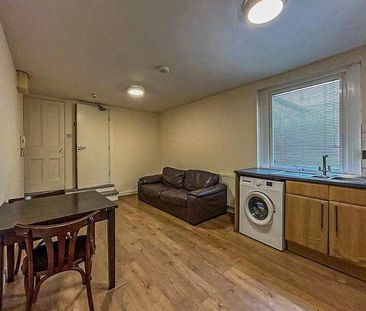 Richmond Road, Roath, CF24 - Photo 1