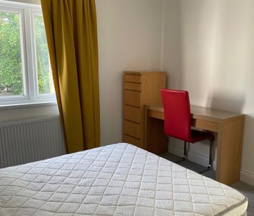 Room in a Shared House, Renters Avenue, NW4 - Photo 1
