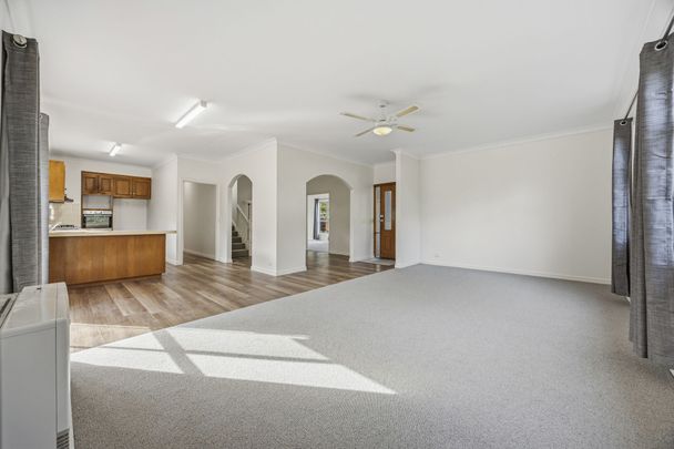 1 Bennett Street, Canadian - Photo 1