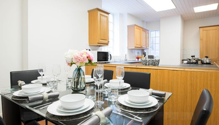 5 bedroom apartment to rent - Photo 3