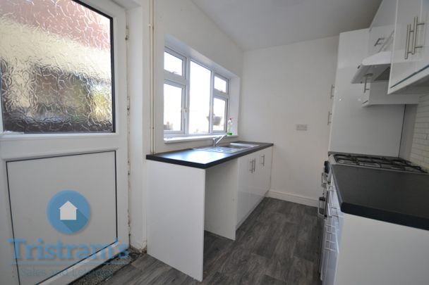 3 bed Mid Terraced House for Rent - Photo 1