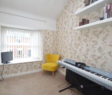 19 Florenceville Drive, Belfast, BT7 3GY - Photo 4