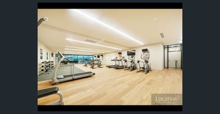 V by Crown One Bedroom Plus Study Modern Apartment - Photo 4