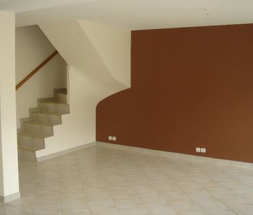 Location Maison 4 pièces 87m² - Photo 3
