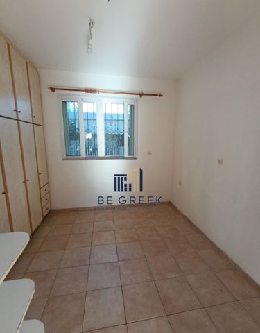 Ενοικίαση κατοικίας, 35 τ.μ., Λυκόβρυση, 400 € - Photo 2