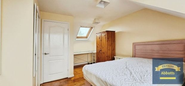 Mill Road, Colchester - Photo 1