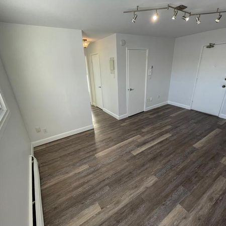 2 1/2 À Louer - Photo 4