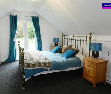 4 bedroom detached house to rent - Photo 1